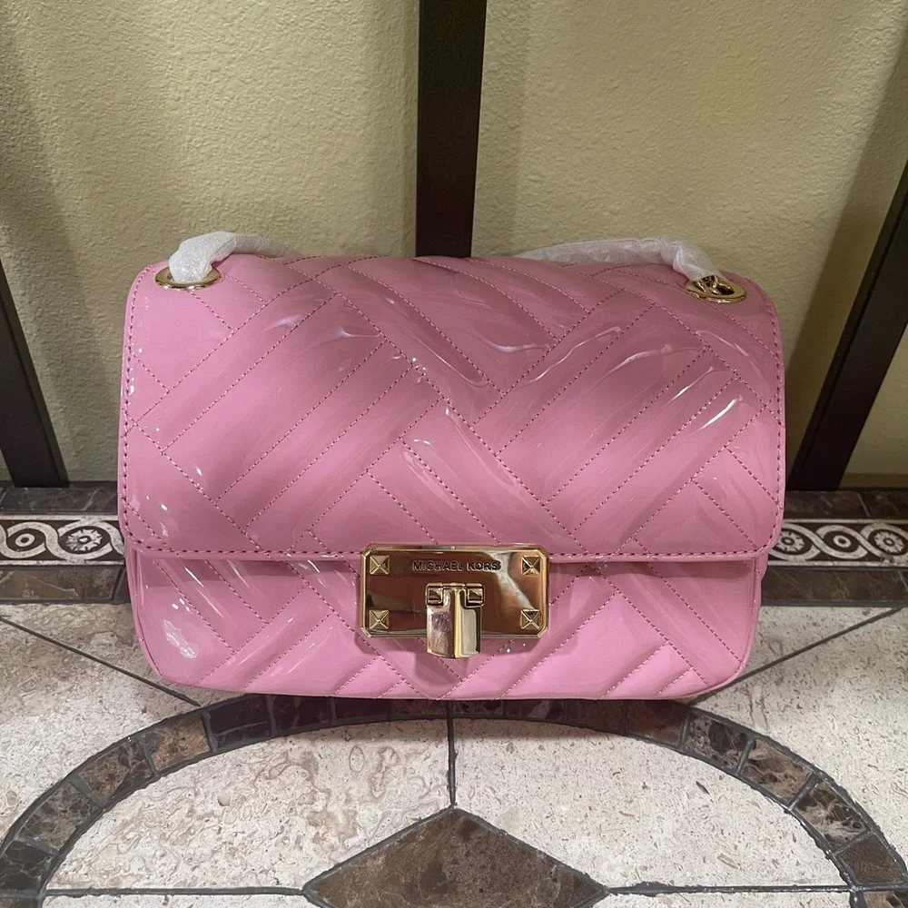 Michael Kors Peyton MD Shoulder Flap Bag - Picture 5 of 11